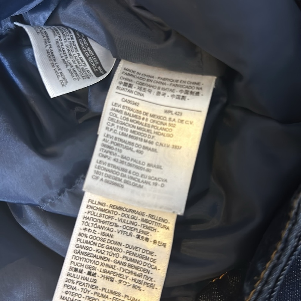 Levi's Denim Puffy Jean Jacket - Picture 8 of 8